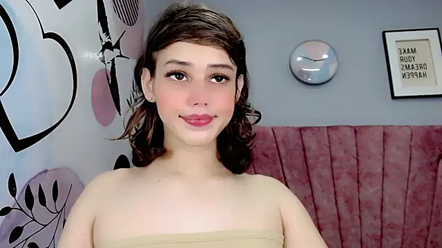 Snapshot of ValeriaAguilar chatting on December 6, 2:28 pm ValeriaAguilar online show from December 6, 2:28 pm