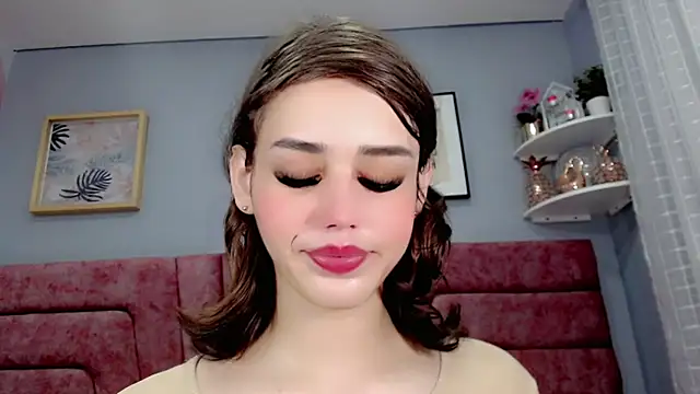 Snapshot of ValeriaAguilar chatting on December 16, 3:54 pm ValeriaAguilar online show from December 16, 3:54 pm
