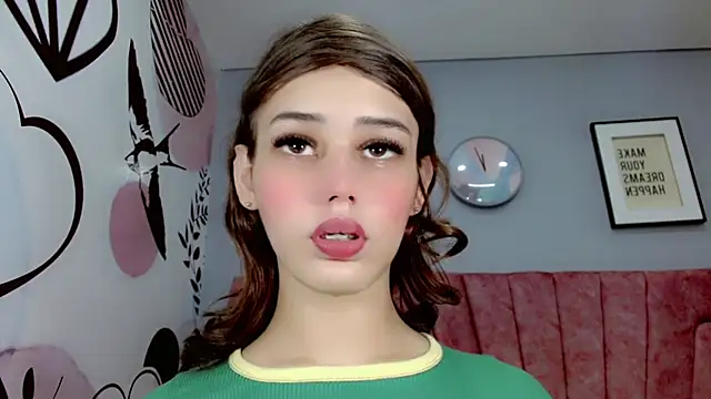 Snapshot of ValeriaAguilar chatting on January 7, 5:20 pm ValeriaAguilar online show from January 7, 5:20 pm