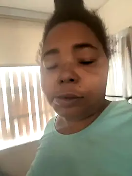 Snapshot of JCCaramelbarbie1 chatting on October 12, 2:49 pm JCCaramelbarbie1 online show from October 12, 2:49 pm