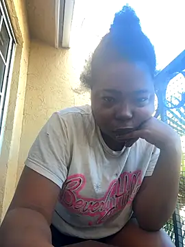 Snapshot of JCCaramelbarbie1 chatting on November 21, 1:43 pm JCCaramelbarbie1 online show from November 21, 1:43 pm