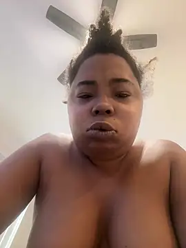 JCCaramelbarbie1 online show from January 17, 2:00 pm