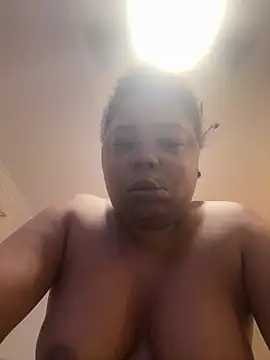 JCCaramelbarbie1 online show from March 13, 1:01 am