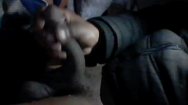 Snapshot of Mr_LowHanger chatting on July 17, 9:08 pm Mr LowHanger online show from July 17, 9:08 pm