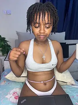 Snapshot of Doublefreaks chatting on November 5, 11:27 pm Doublefreaks online show from November 5, 11:27 pm