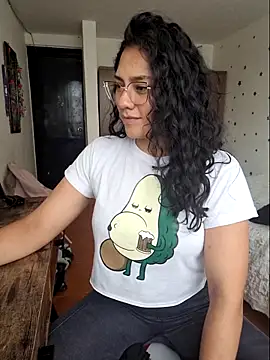 Snapshot of Thaliacooper_ chatting on October 22, 4:51 pm Thaliacooper online show from October 22, 4:51 pm