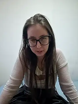Snapshot of Sarah459 chatting on December 22, 7:31 pm Sarah459 online show from December 22, 7:31 pm