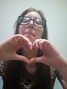 Sarah459 online show from May 31, 6:42 pm