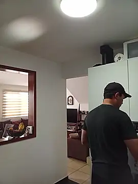 Snapshot of Zordomud0 chatting on March 9, 5:28 pm Zordomud0 online show from March 9, 5:28 pm