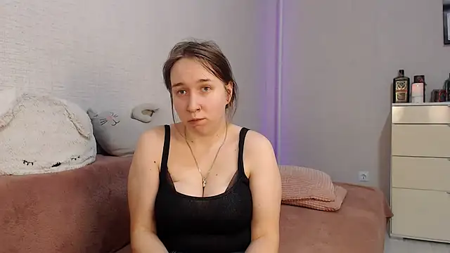 lovely hayley online show from January 6, 11:31 pm