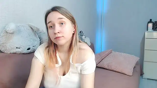 lovely hayley online show from January 9, 10:44 pm