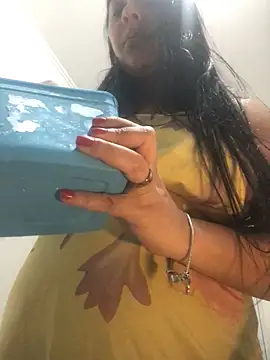 bellinii07 online show from April 19, 10:12 pm