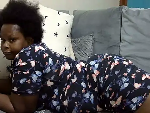 Pretty lilly02 online show from April 29, 5:55 am