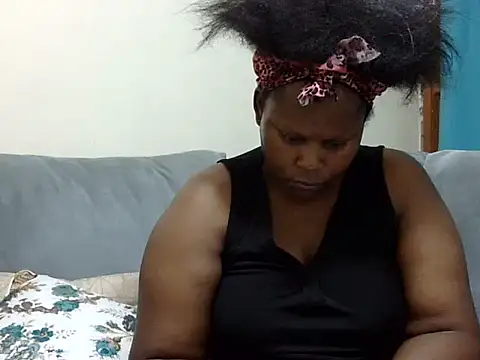 Pretty lilly02 online show from May 12, 4:09 am