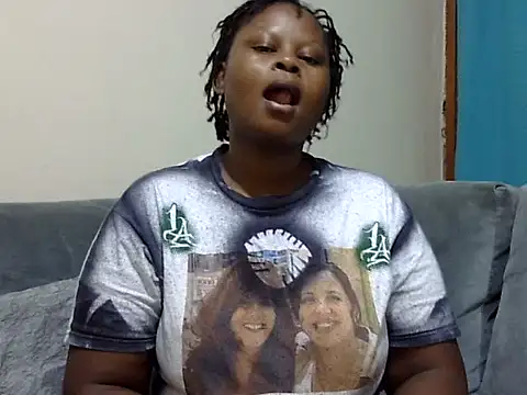 Pretty lilly02 online show from June 8, 4:13 am