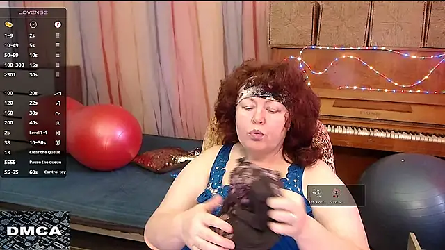 RoseRed69 online show from March 14, 4:43 am