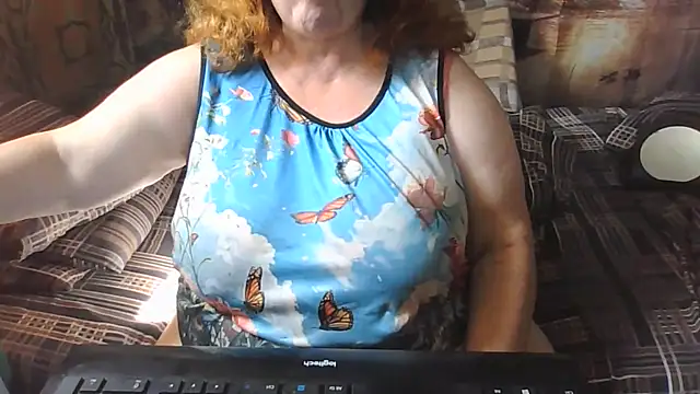 RoseRed69 online show from July 6, 7:05 am