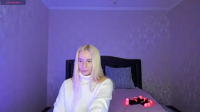 Snapshot of Amanda054 chatting on January 21, 12:04 am Amanda054 online show from January 21, 12:04 am