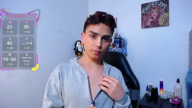 OwenBluee online show from January 7, 6:05 am