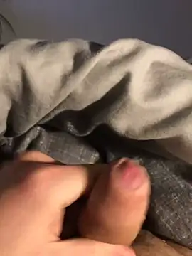 Snapshot of wixxer872302 chatting on December 14, 7:51 am wixxer872302 online show from December 14, 7:51 am