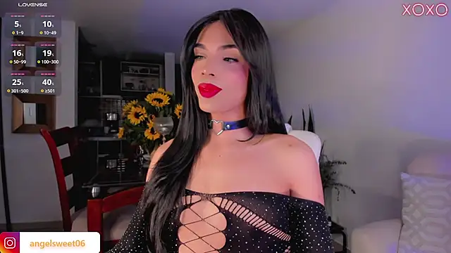 Snapshot of ANGELL06 chatting on October 1, 4:51 am ANGELL06 online show from October 1, 4:51 am