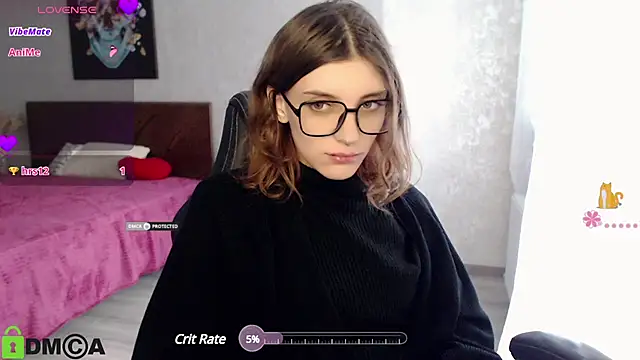 Snapshot of CherryBloom777 chatting on December 21, 10:28 am CherryBloom777 online show from December 21, 10:28 am