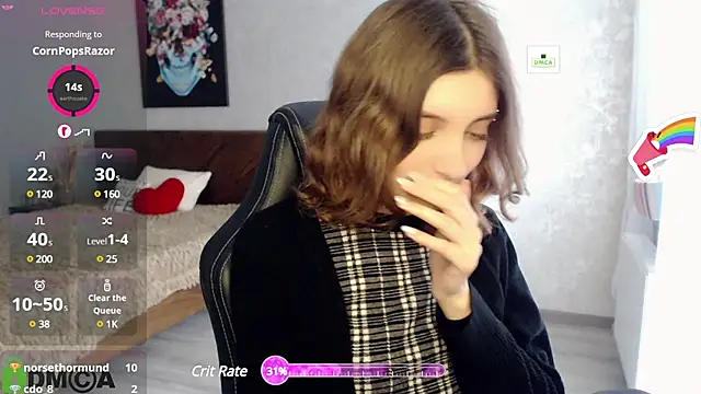 Snapshot of CherryBloom777 chatting on January 17, 10:33 am CherryBloom777 online show from January 17, 10:33 am