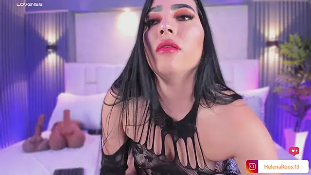 HelenaRoos online show from March 4, 7:09 pm