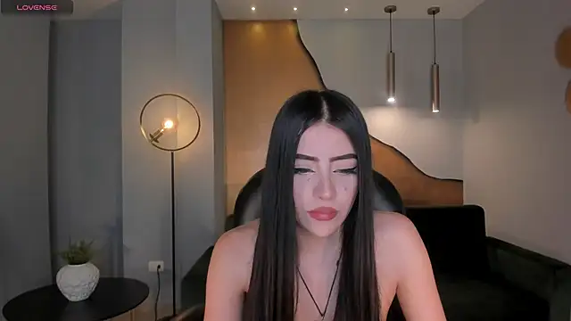 ValeriaRiveraX online show from March 9, 7:23 am