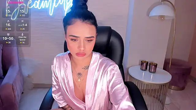 MariaHerrera  online show from February 4, 11:27 pm