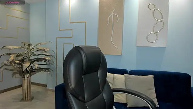 KatieStonne online show from March 11, 3:05 am