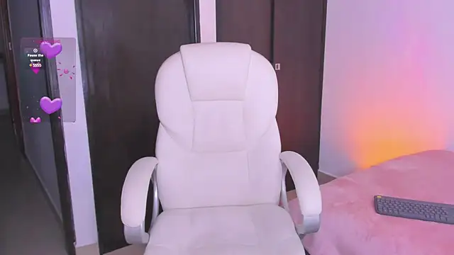 Catbaby888  online show from January 28, 1:50 am