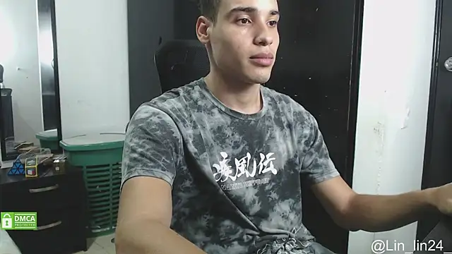 Snapshot of Babylin77 chatting on January 9, 11:56 pm Babylin77 online show from January 9, 11:56 pm