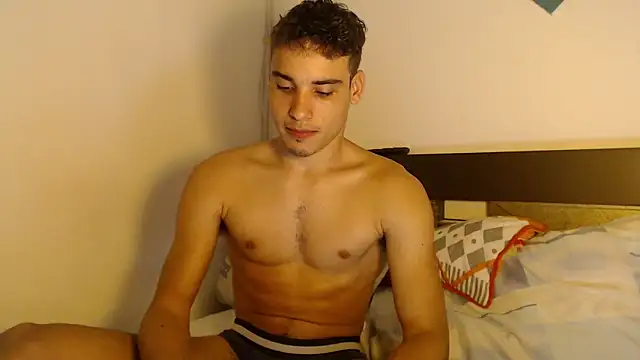 Snapshot of Babylin77 chatting on October 23, 3:17 am Babylin77 online show from October 23, 3:17 am