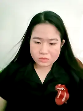 Snapshot of Sahara-lovexoxo chatting on February 5, 5:52 am Sahara-lovexoxo online show from February 5, 5:52 am