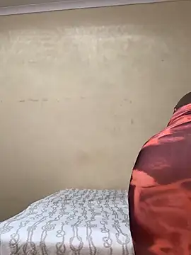 Snapshot of HornyxLadie chatting on January 22, 2:37 am HornyxLadie online show from January 22, 2:37 am