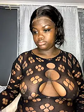 Snapshot of HornyxLadie chatting on November 7, 12:10 am HornyxLadie online show from November 7, 12:10 am