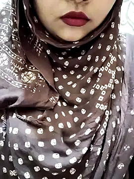 Snapshot of Indian-Nazia chatting on May 3, 9:32 pm Indian-Nazia online show from May 3, 9:32 pm