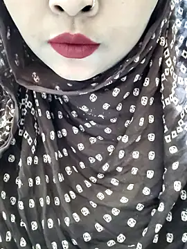 Snapshot of Indian-Nazia chatting on May 4, 7:21 pm Indian-Nazia online show from May 4, 7:21 pm