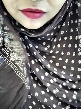 Snapshot of Indian-Nazia chatting on May 7, 2:00 pm Indian-Nazia online show from May 7, 2:00 pm