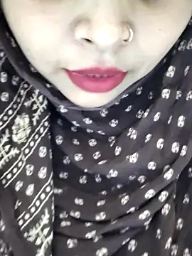 Snapshot of Indian-Nazia chatting on May 16, 7:01 pm Indian-Nazia online show from May 16, 7:01 pm