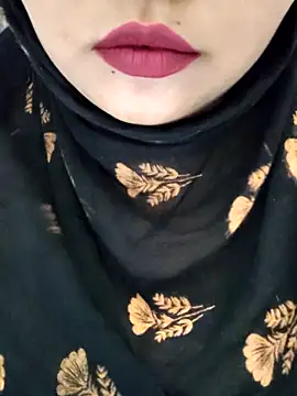 Snapshot of Indian-Nazia chatting on June 14, 9:28 pm Indian-Nazia online show from June 14, 9:28 pm