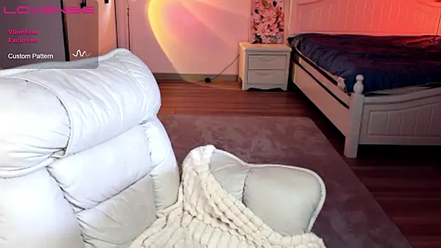 JoooJo  online show from January 7, 1:46 pm