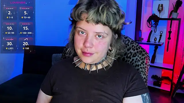 Snapshot of Sabrina_scarlett chatting on December 3, 4:53 am Sabrina scarlett online show from December 3, 4:53 am