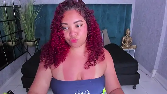 Snapshot of AngelaCoffee chatting on June 20, 2:25 am AngelaCoffee online show from June 20, 2:25 am