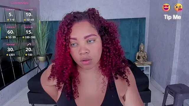 Snapshot of AngelaCoffee chatting on June 26, 1:43 am AngelaCoffee online show from June 26, 1:43 am