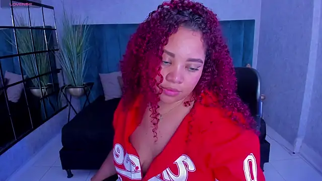 Snapshot of AngelaCoffee chatting on July 7, 3:42 am AngelaCoffee online show from July 7, 3:42 am