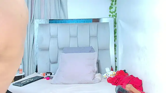 Rachele x online show from November 16, 1:49 pm