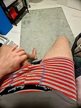 Snapshot of Alexo69byby69 chatting on January 20, 7:46 pm Alexo69byby69 online show from January 20, 7:46 pm