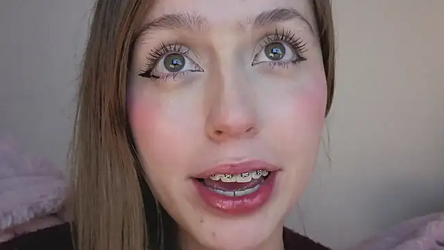 Snapshot of SofiaGc chatting on November 23, 3:50 am SofiaGc online show from November 23, 3:50 am